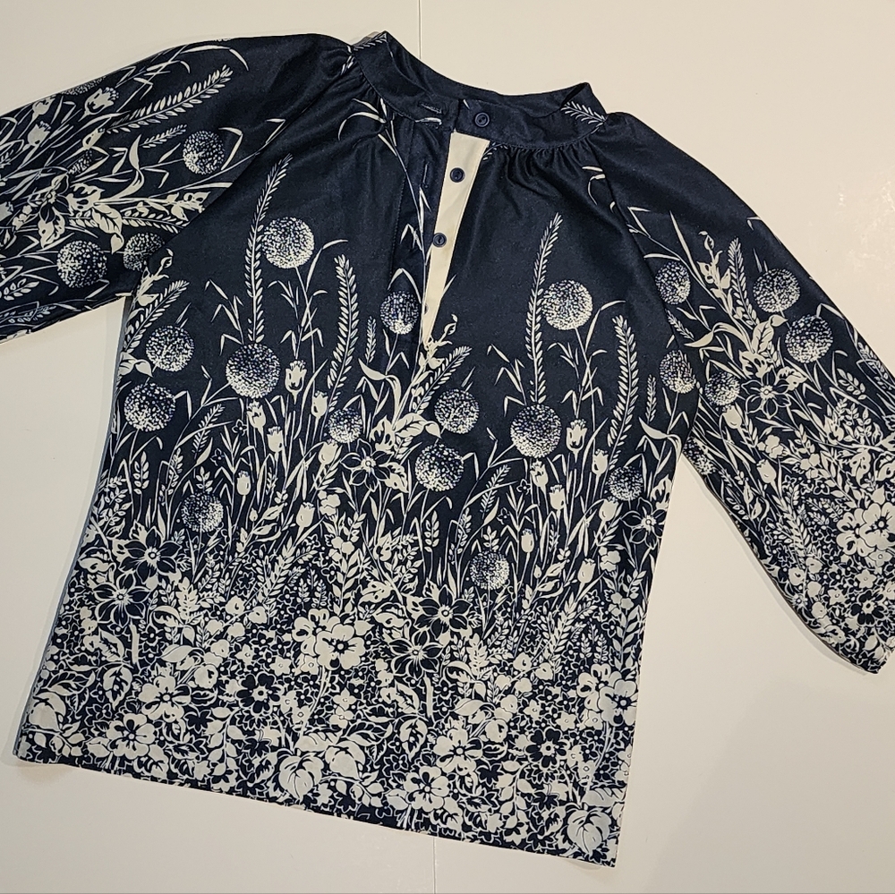 Vintage Dandelion Top